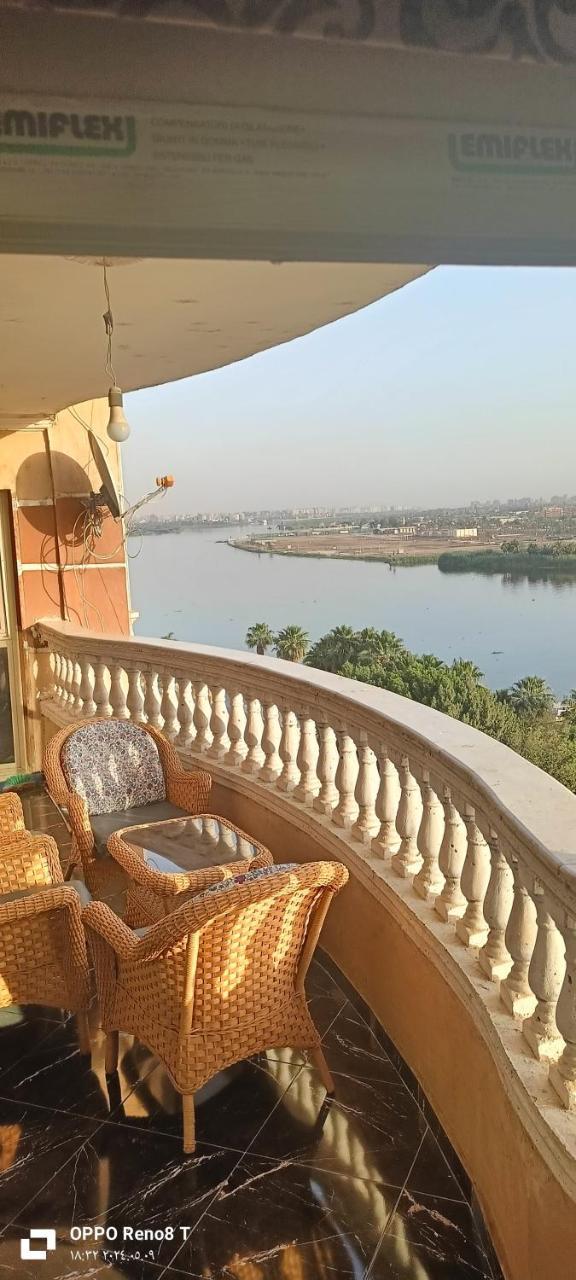 شقة فندقيه فاخرة بمنطقة المعادى صف اول جميع الغرف تطل على النيل A Luxury Hotel Apartment In Maadi First Row. All Rooms Overlook The Nile in Cairo, Egypt