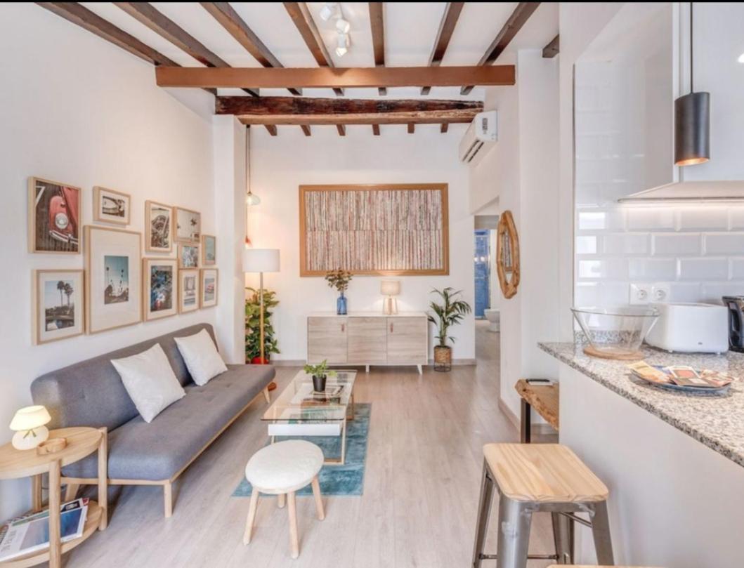 Spot Apartment — 4-Star Luxury Hotel in Palma, Spain