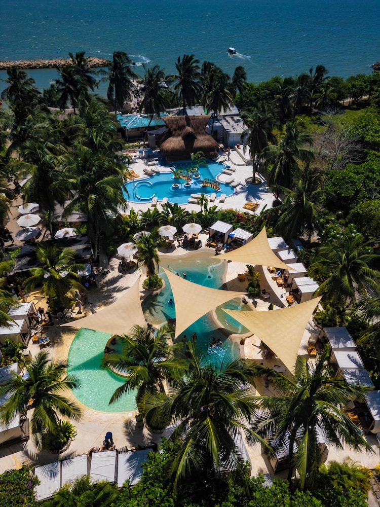 Palmarito Beach Hotel — hotel in Cartagena
