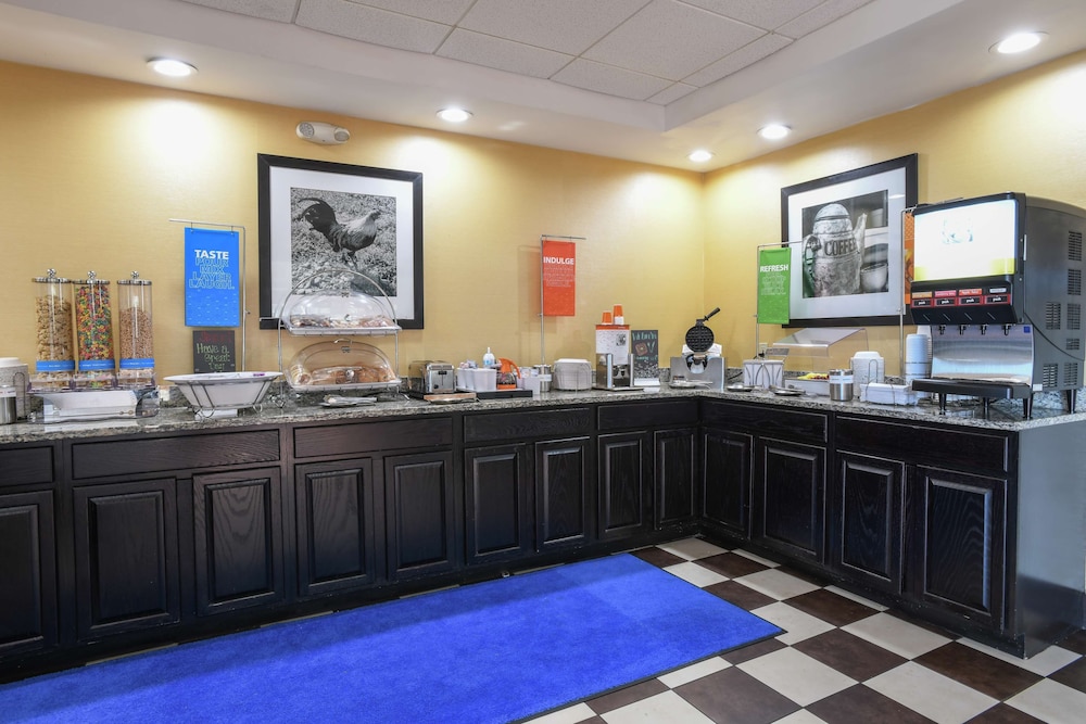 Hampton Inn Dry Ridge - photo 62
