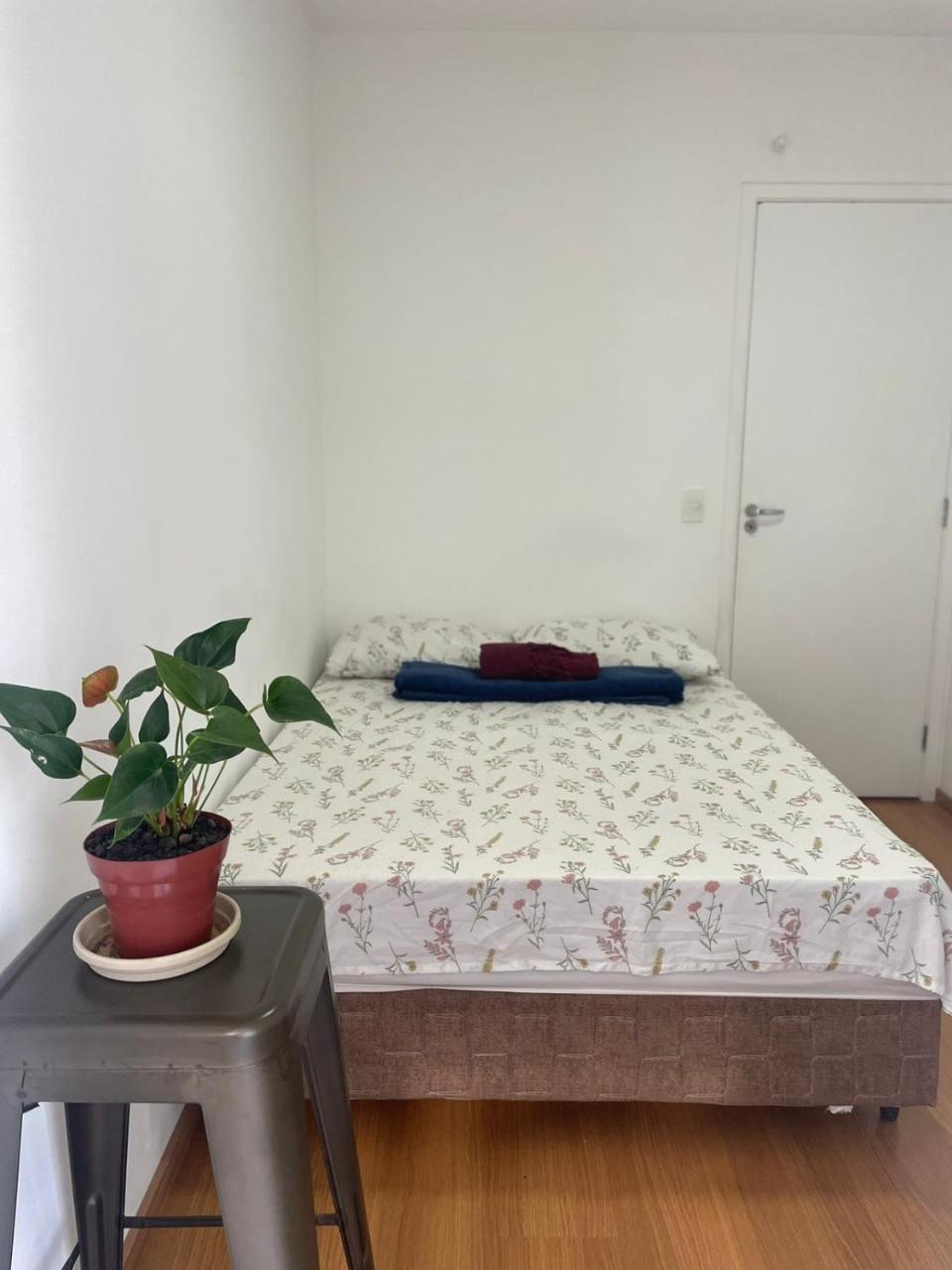 Quarto Privativo Em Bethaville Barueri in Barueri, Brasil