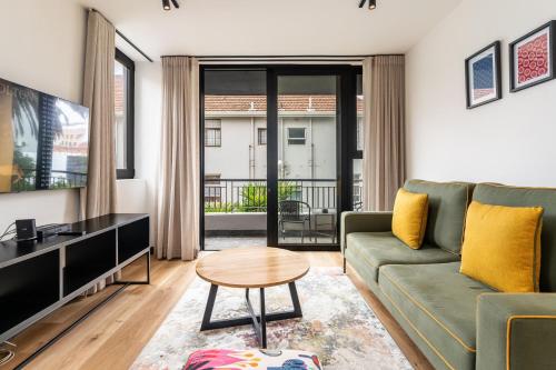 204 Marvol Sea Point 1 Bedroom Apartment Private Balcony