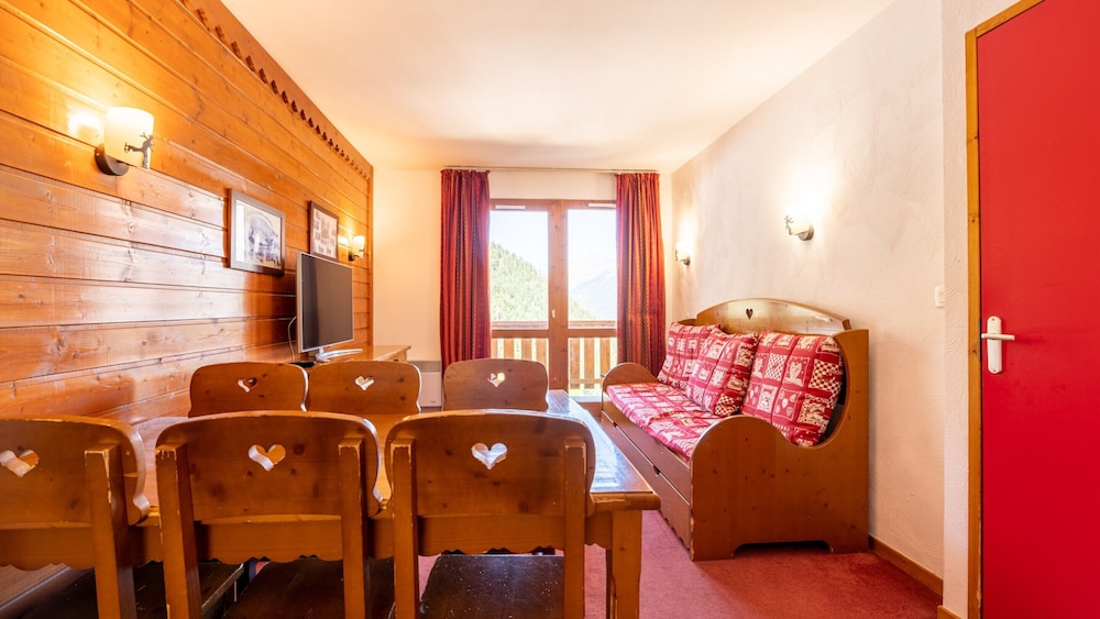 Apartment in Modane With Ski Slope Access — Modane — photo 2