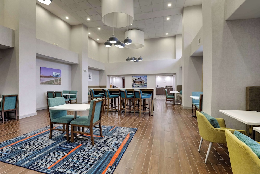 Hampton Inn & Suites St. Louis Edwardsville - photo 62