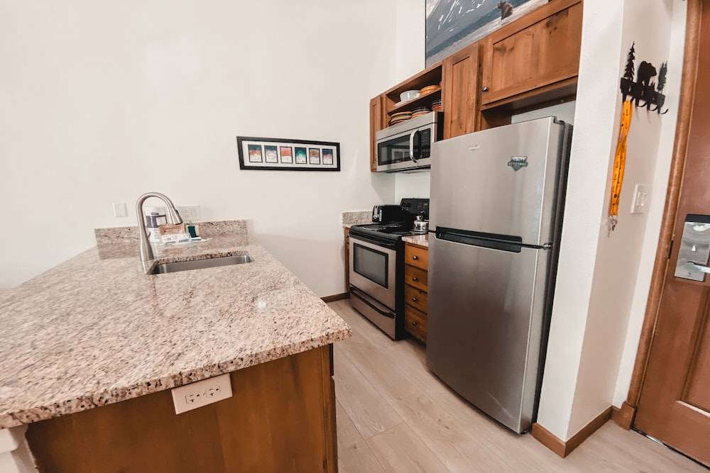 Black Bear 8052 by SummitCove Vacation Lodging - photo 6