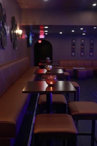 Travelers Inn Manteca - photo 10