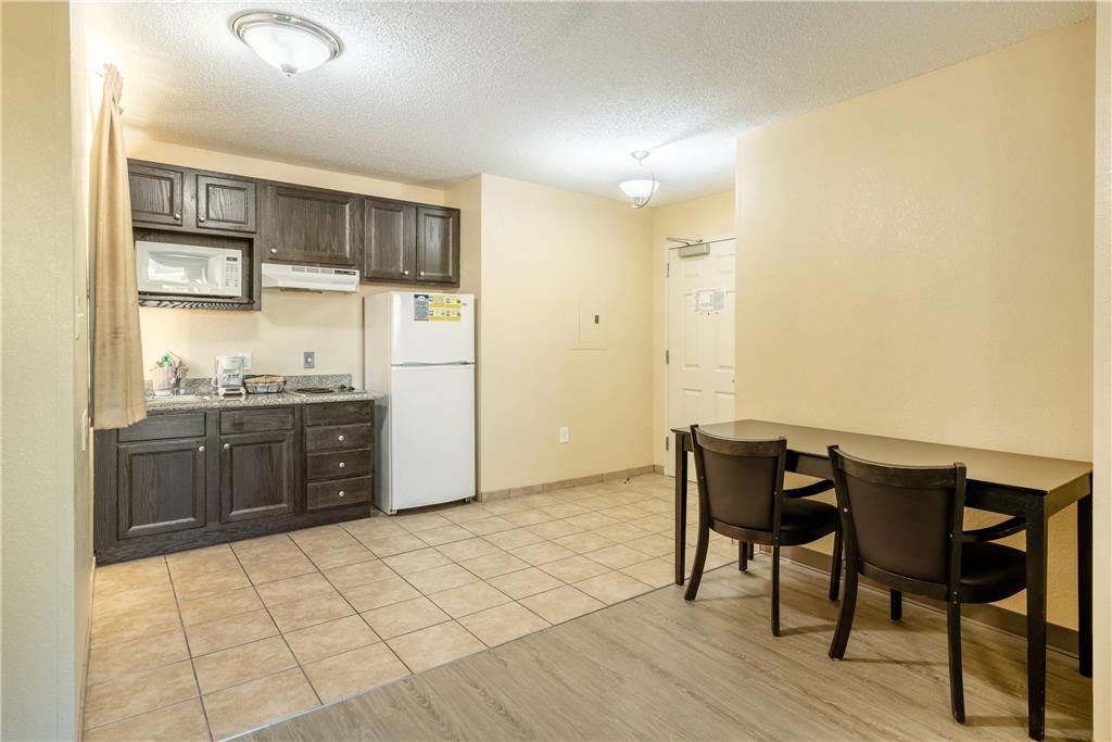 Suburban Studios Near Camp Lejeune - photo 23
