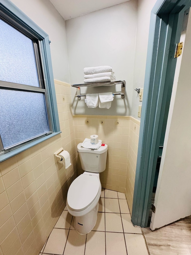 Bryce Park Inn - photo 11