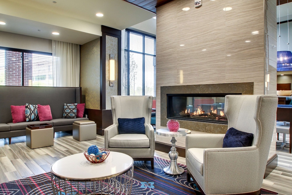 Hampton Inn & Suites Greenville Airport SC - photo 7