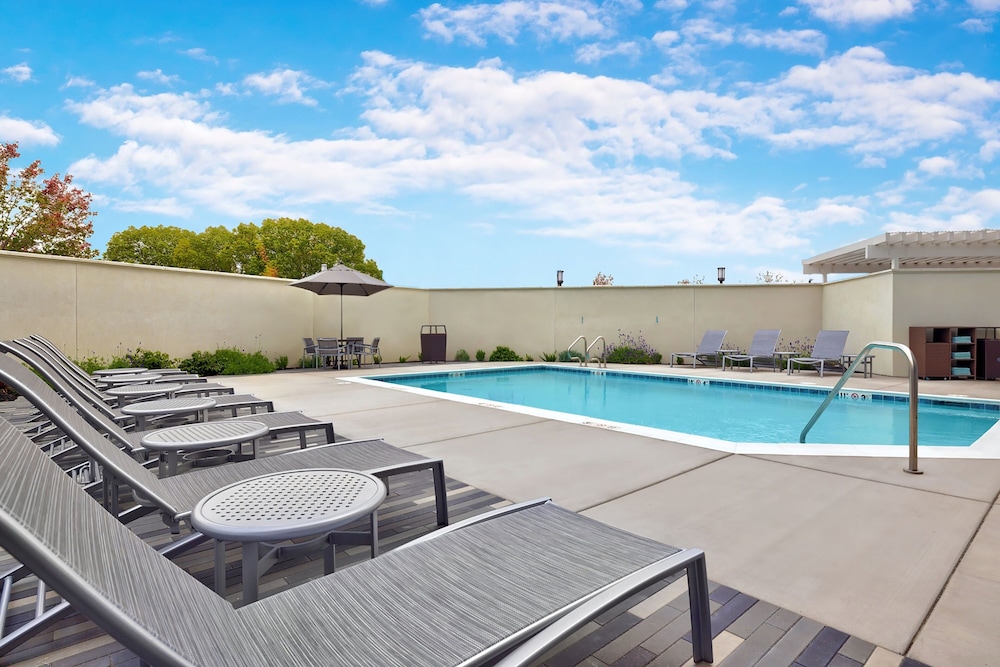 TownePlace Suites by Marriott Sacramento Elk Grove - photo 15