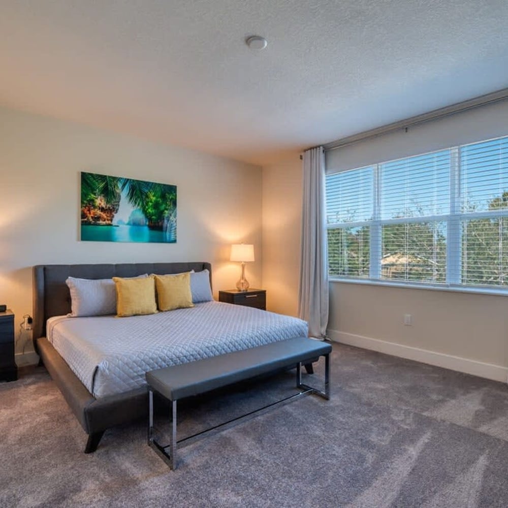 Spacious New Modern Retreat - photo 34