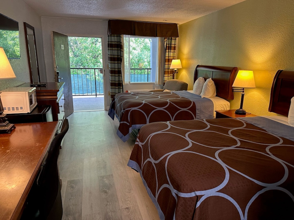 Super 8 by Wyndham Raleigh - photo 11