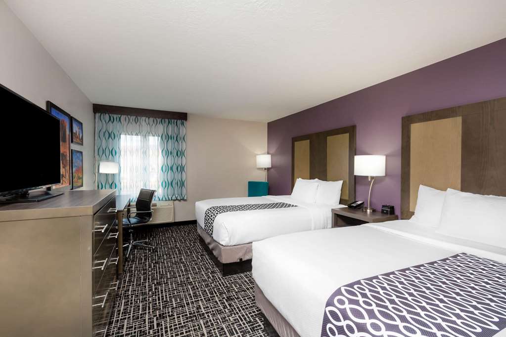 La Quinta Inn & Suites by Wyndham Kanab - photo 35
