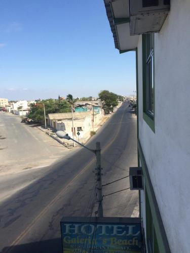 Hotel Galerias Beach in Salinas, Ecuador