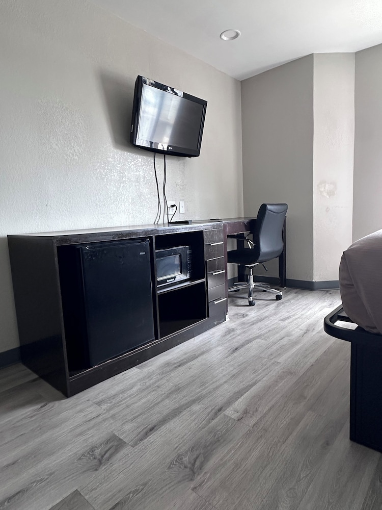 Studio 6 Suites Knoxville TN Downtown - photo 9