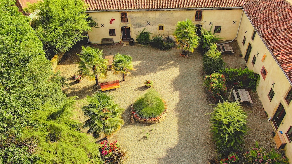 Le Prielle - last minute hotel in Unknown City