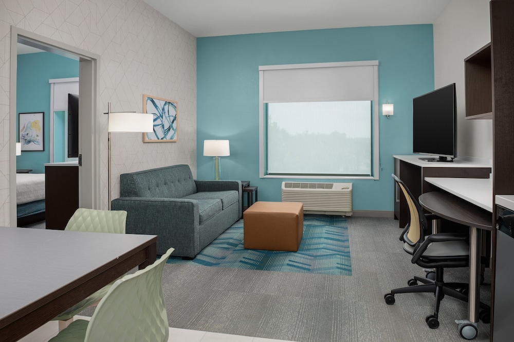 Home2 Suites by Hilton Orlando Southeast Nona - photo 12