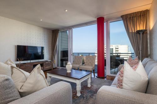 806 Lighthouse Mall by Stay in Umhlanga — 4-Star Luxury Hotel in Durban, South Africa