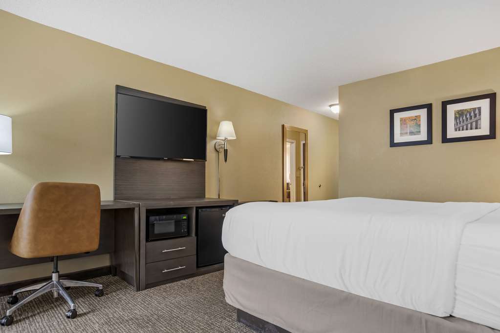 Comfort Inn Opelika Auburn - photo 16