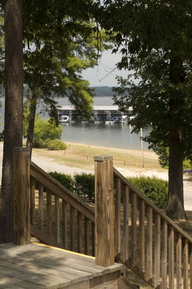 Mountain Harbor Resort and Spa - photo 80