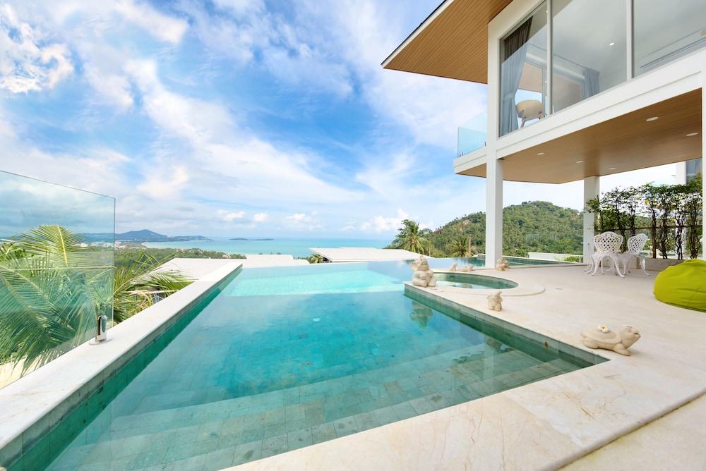Villa Iroxa With Panoramic Sea View — 4-Star Luxury Hotel in Ko Samui, Thailand