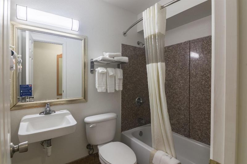Studio 6 Lubbock TX Medical Center - photo 12