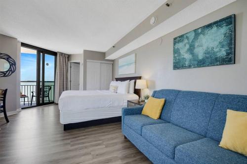 Beach Therapy Our Oceanfront Suite with 2 balconies 1826 — 4-Star Luxury Hotel in Myrtle Beach, United States