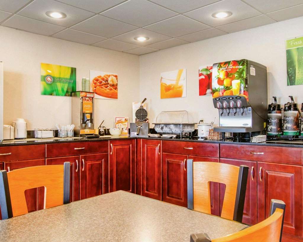 Quality Inn Dyersburg I 155 - photo 24