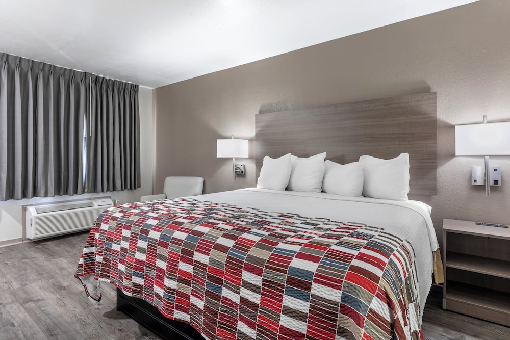Red Roof Inn Canton TX - photo 20