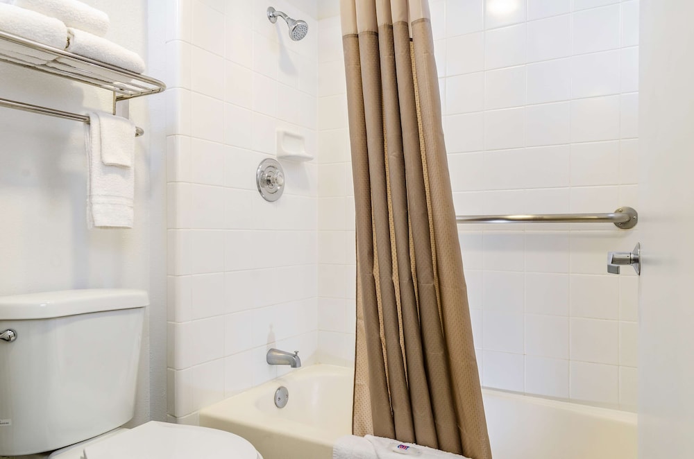 Studio 6 Fresno CA Extended Stay - photo 31