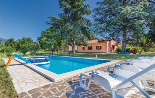 Three Bedroom Holiday Home Krsan With An Outdoor Swimming Pool 07 — 4-Star Luxury Hotel in Krsan, Croatia