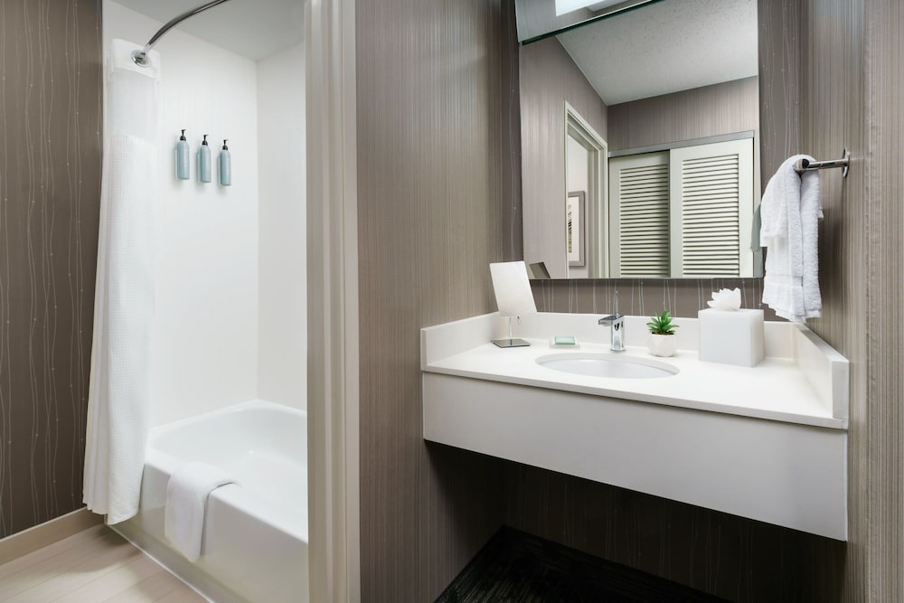 Courtyard By Marriott Dallas Lewisville - photo 23