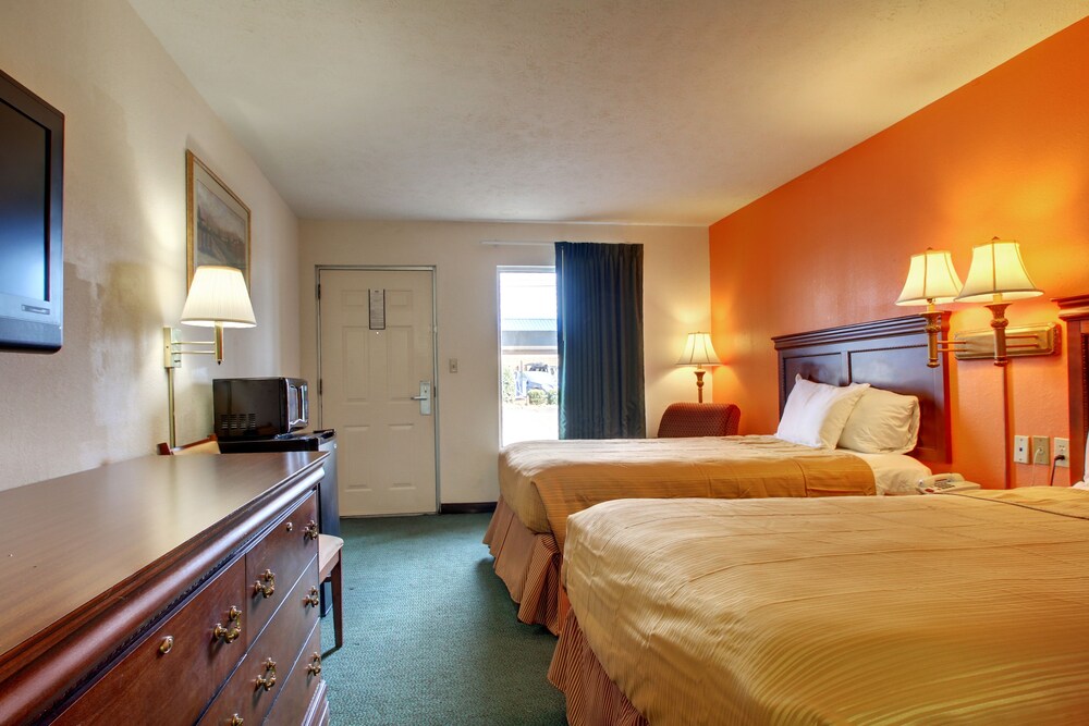 Rodeway Inn Oxford AL - photo 10