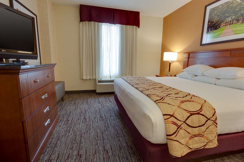 Drury Inn & Suites Baton Rouge - photo 12