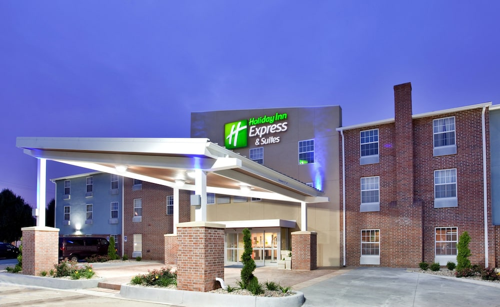 Holiday Inn Express & Suites North Kansas City by IHG — hotel in North Kansas City