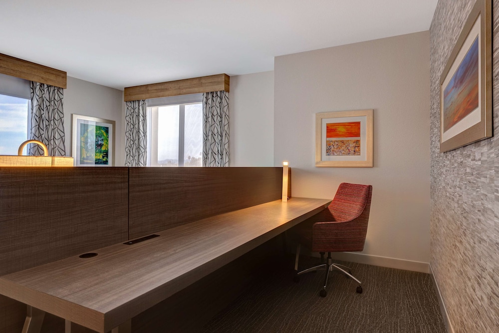 Hilton Garden Inn Temecula CA - photo 12