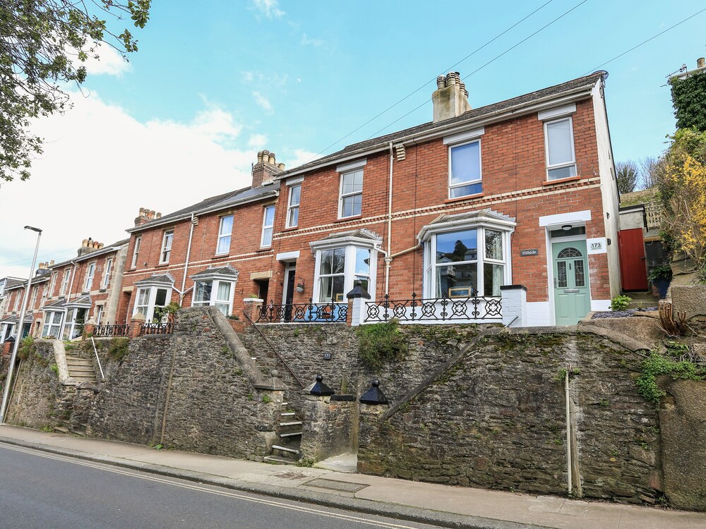 Hillside - carbon neutral hotel in Dartmouth