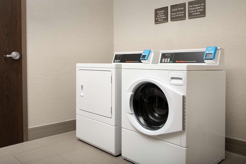 Hilton Garden Inn Charlotte Airport - photo 36