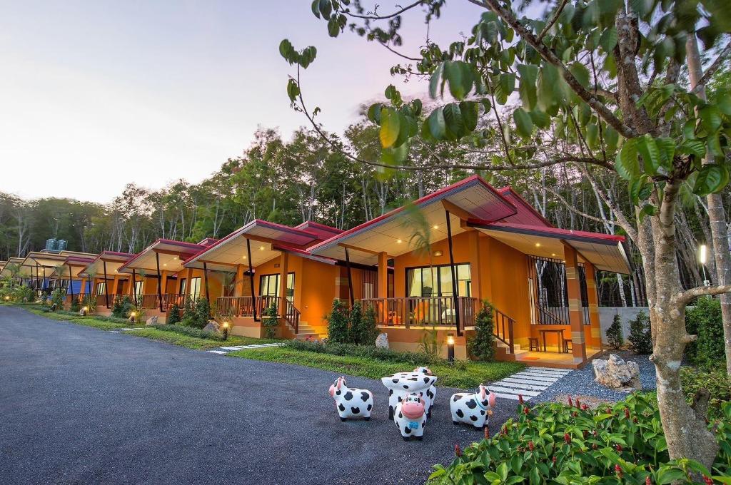 Infinite Resort and Cafe - last minute hotel in Krabi