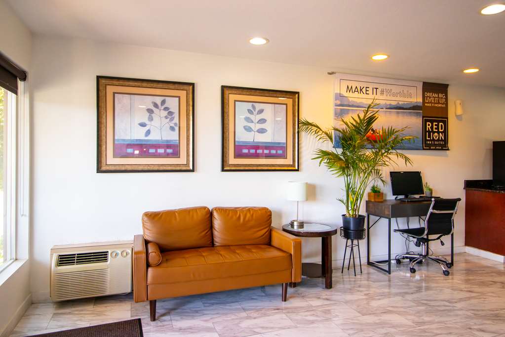Red Lion Inn & Suites Vancouver - photo 48