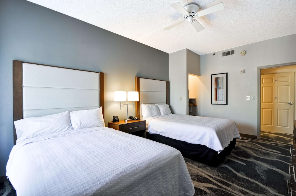 Homewood Suites by Hilton Phoenix Biltmore - photo 14