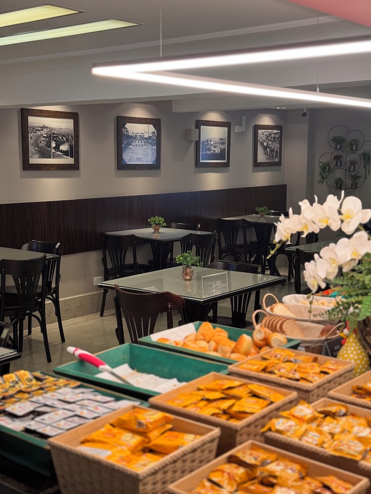 Hotel Imperatriz — hotel in Telemaco Borba