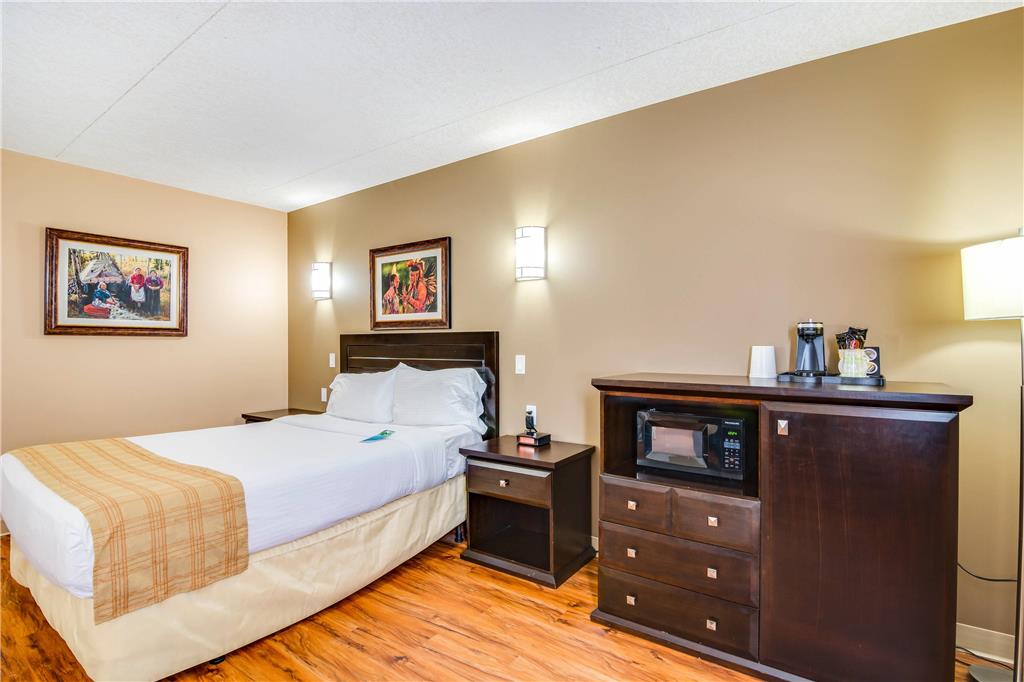 Quality Hotel & Conference Centre — Peace River — photo 3