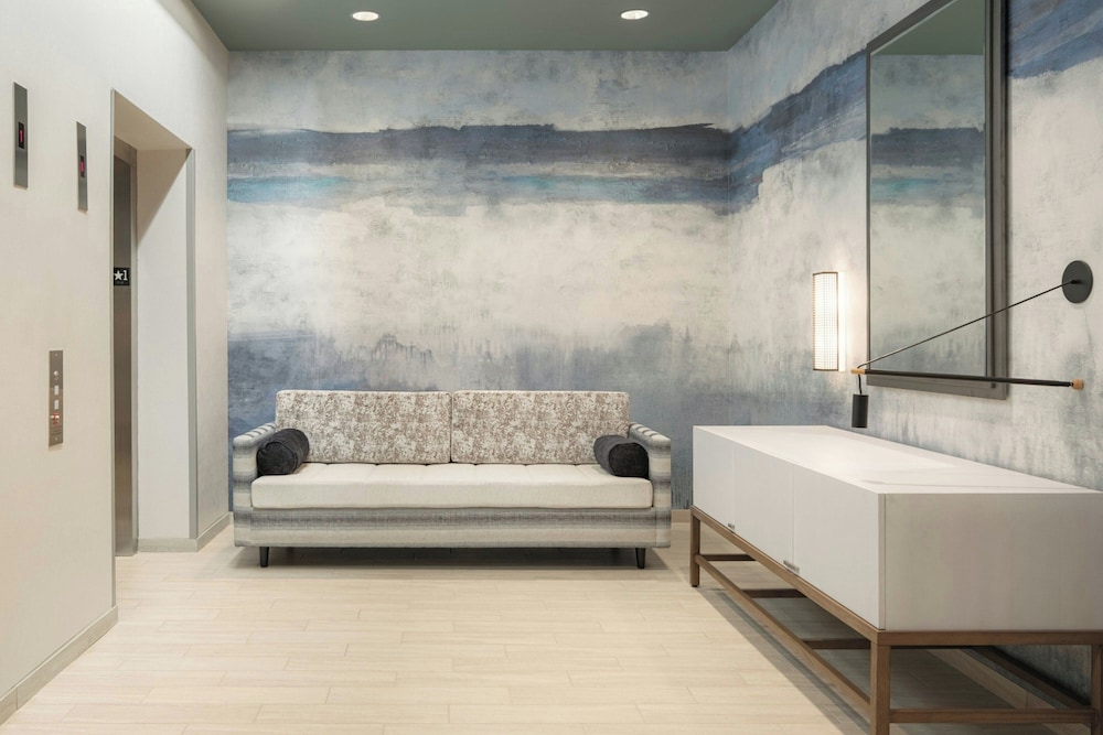SpringHill Suites by Marriott Tampa Downtown - photo 5