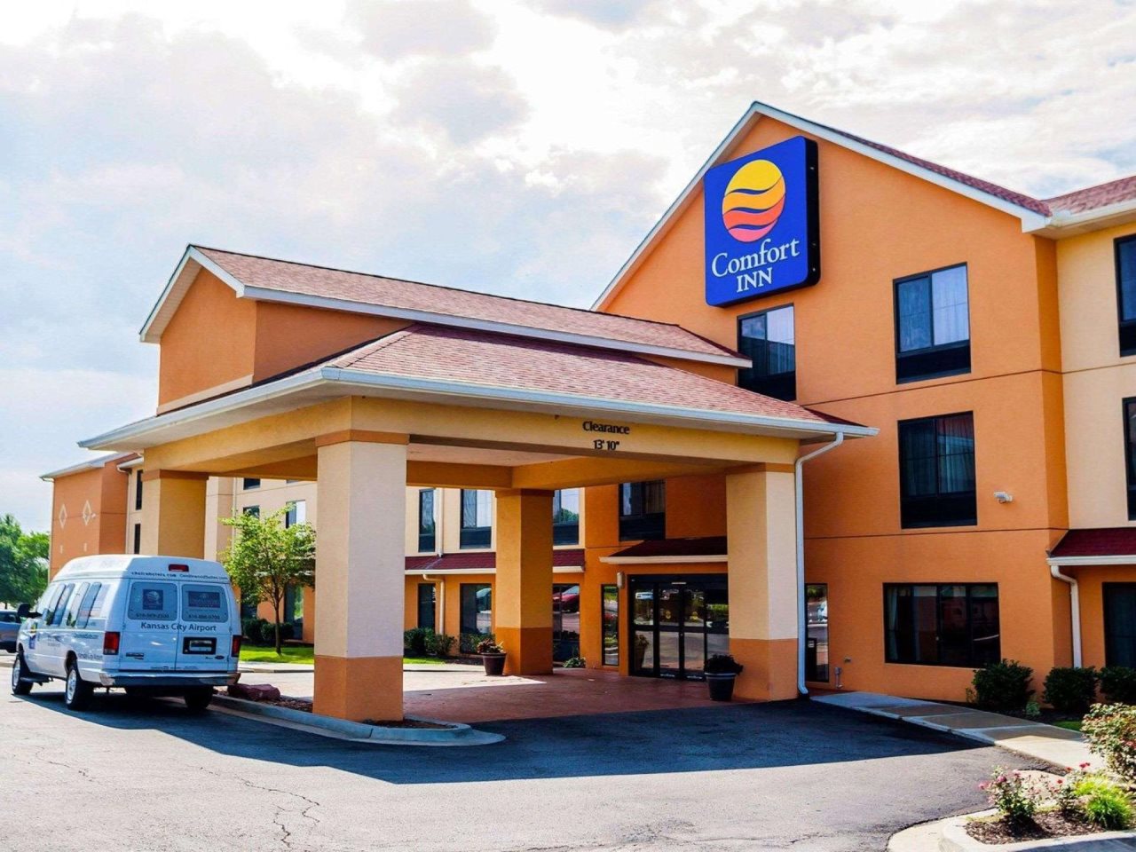 Comfort Inn Kansas City Airport in Kansas City, United States