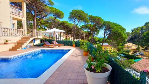 Casita del’Esquirol in Pals, Spain