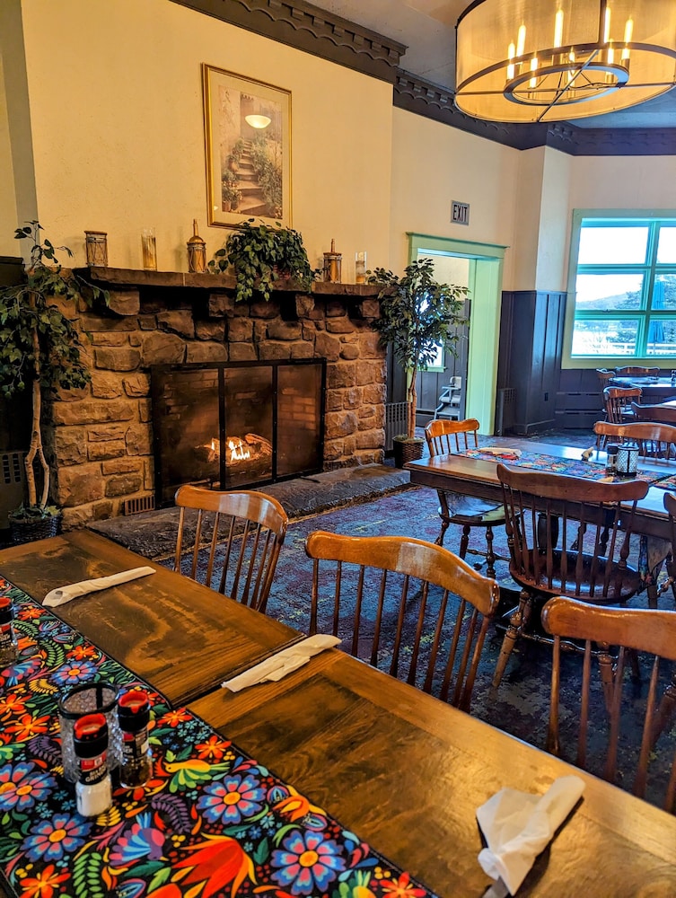 The Lodge Luxury Resort At Lake Harmony - photo 26
