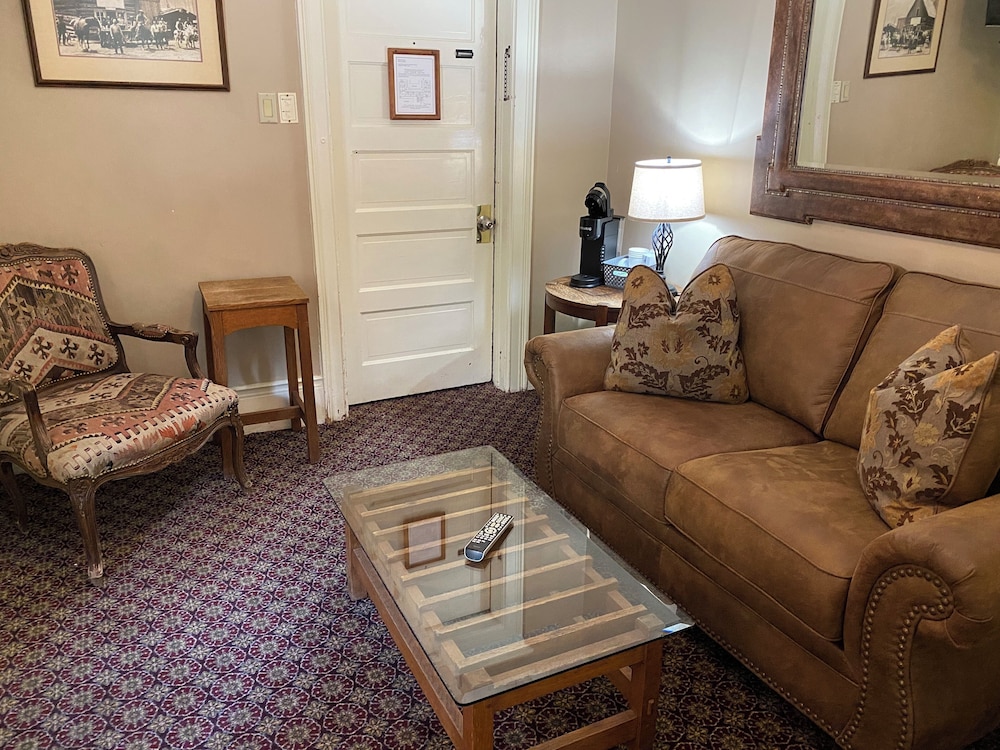 The Historic Redstone Inn - photo 14