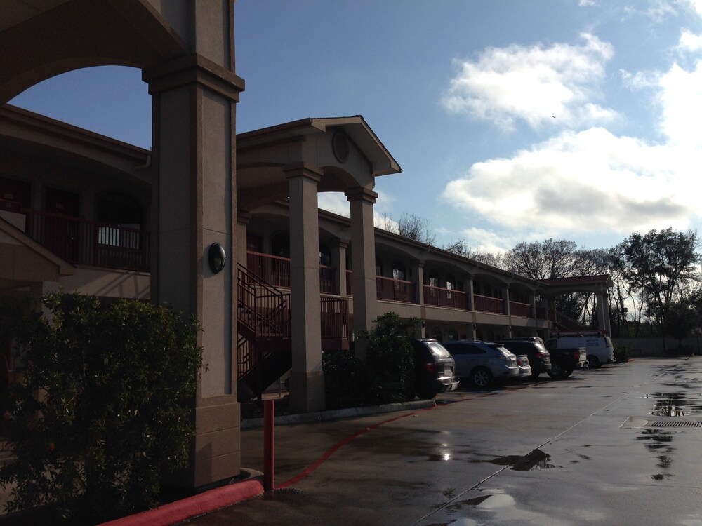 Palace Inn Fairbanks - photo 23