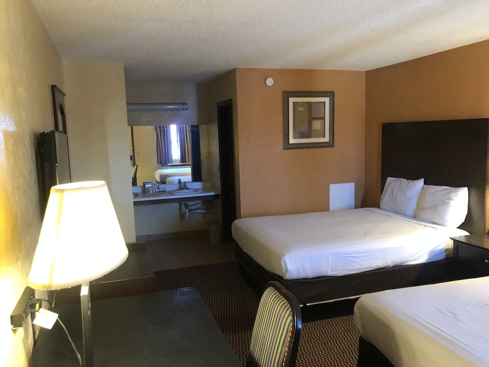 Nendels Inn & Suites - photo 17
